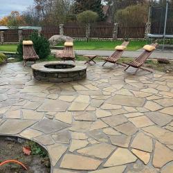 Фотогалерея: Плитняк "Ростовский" кострище и мощение