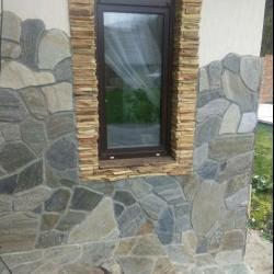 Фотогалерея: Вертикальная облицовка галтованным камнем "Старая Англия"