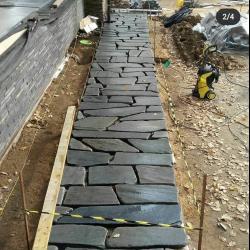 Фотогалерея: Дорожка из галтованного камня "Ростовский" крупного формата