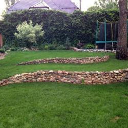 Фотогалерея: Подпорные стенки из валуна "Карелия"